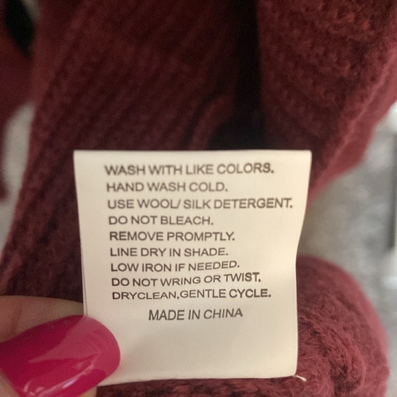 Maroon Long Cable Knit Cardigan Sweater Sz L NWOT - Picture 11 of 11